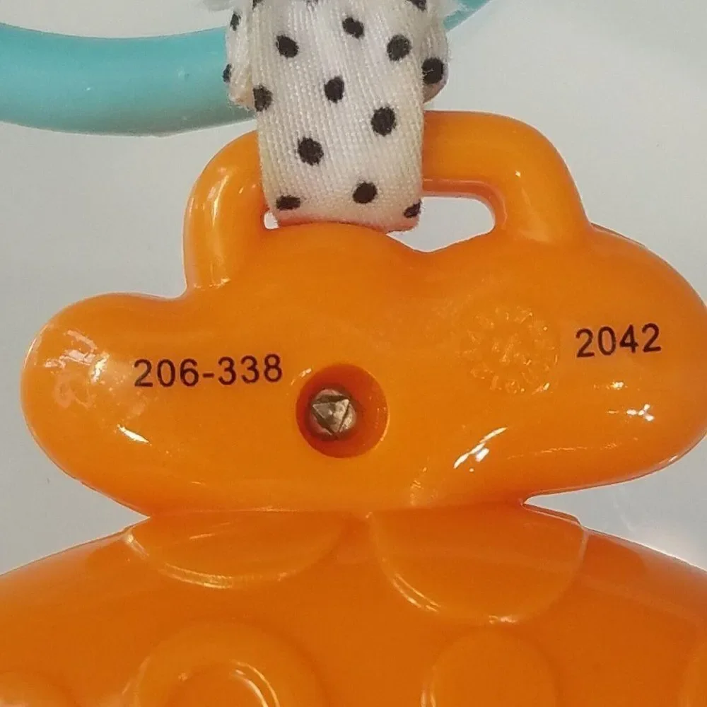 Infantino Whale Link & Jingle Activity Rattle Sea Charms Fish